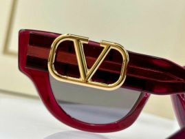 Picture of Valentino Sunglasses _SKUfw46619028fw